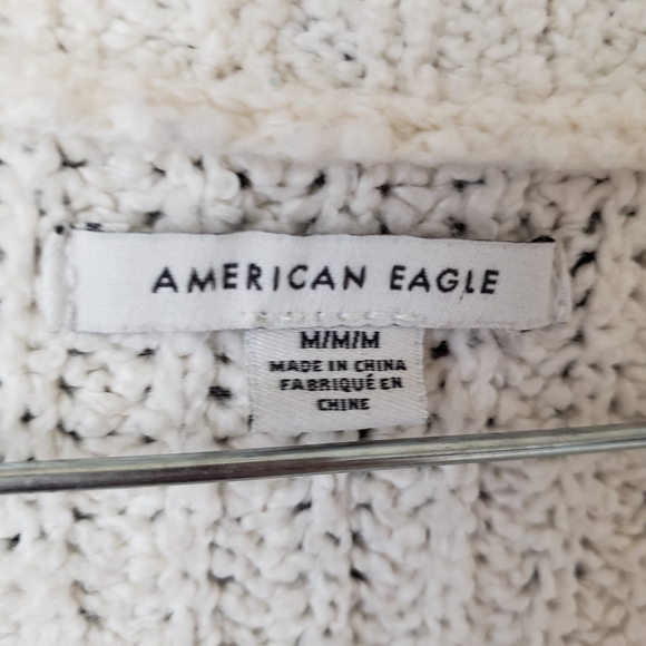 American Eagle Cream White Cardigan Sweater - Picture 6 of 11